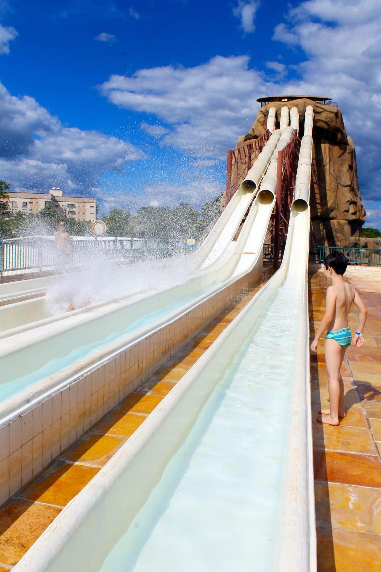 Spazzio Diroma Com Acesso Ao Acqua Park, Splash E Slide Caldas Novas Exterior photo